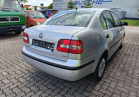 VW Polo Volkswagen 1.4 TDI Limousine Tüv Neu