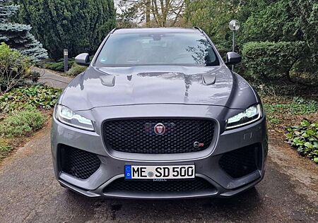 Jaguar F-Pace AWD SVR