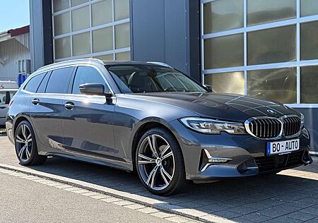 BMW 320 d xDrive LUXURY PANO AHK StdHzg. Leder ACC Keyless