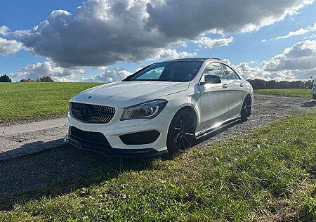 Mercedes-Benz CLA 250 AMG Line