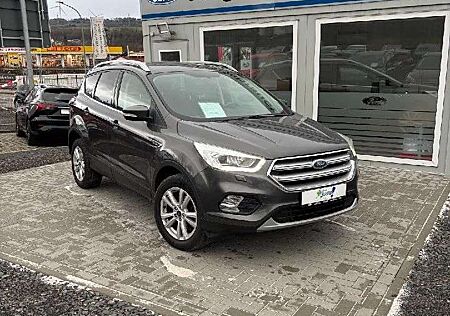 Ford Kuga Cool & Connect