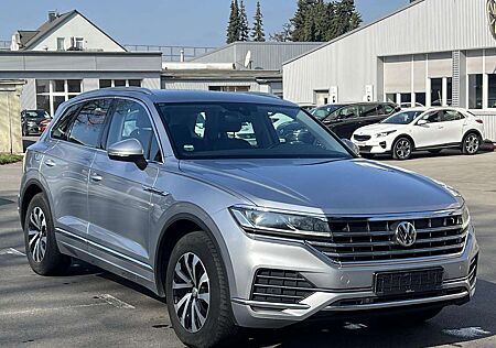 VW Touareg Volkswagen 3.0TDI *Virtual Cockpit*STHZG*AHK3500kg