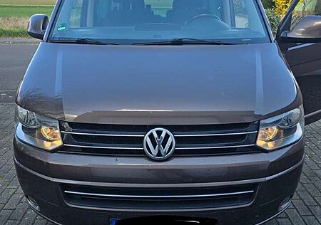 VW T5 Multivan Volkswagen Multivan 4MOTION Highline