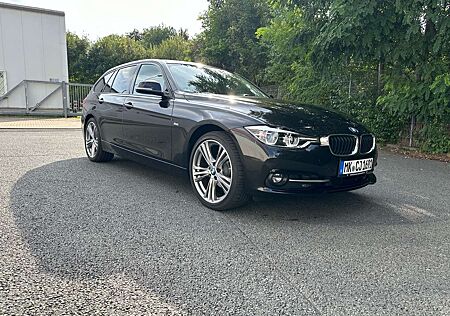 BMW 320i 320 xDrive Sport Line