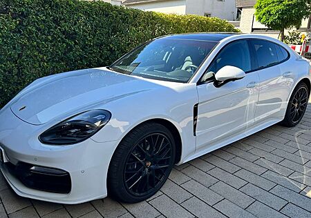 Porsche Panamera 4 Edition 10 Jahre