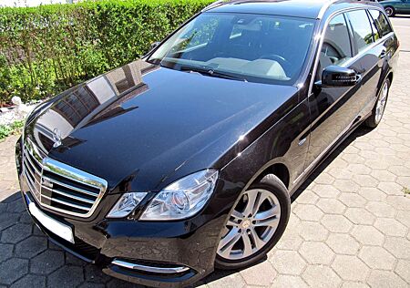 Mercedes-Benz E 350 T CGI BlueEFFICIENCY 7G-TRONIC Avantgarde