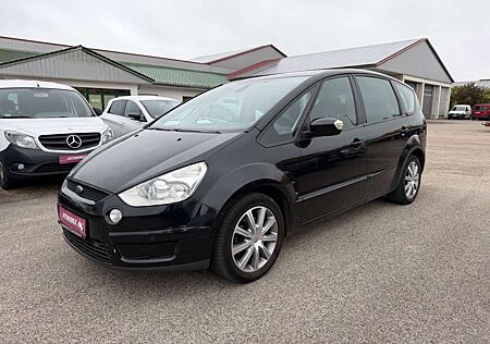 Ford S-Max Titanium