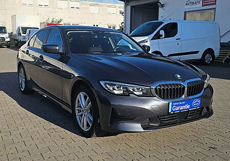 BMW 330 e Advantage ACC*Kamera*Navi*LED