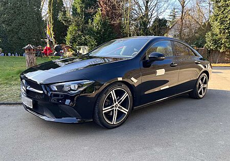 Mercedes-Benz CLA 180 CLA Coupe 7G-DCT Progressive