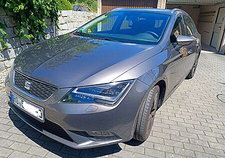 Seat Leon ST 1.4 TSI Style LED AHK Sportstourer