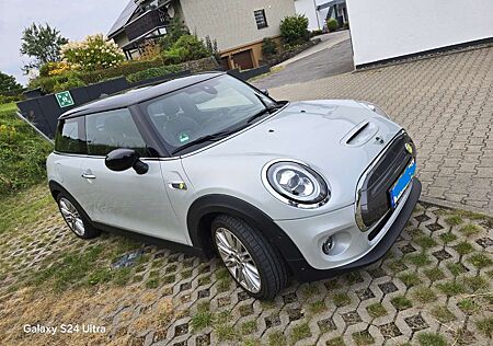 Mini Cooper SE Trim L