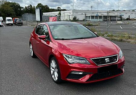 Seat Leon FR*LED*Navi*AHK*AAC*Panorama*RFK*Alcantara