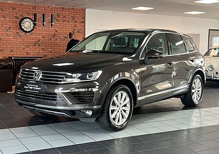 VW Touareg Volkswagen V6 TDI Terrain Tech 4M AHK/PANO/CAM/ACC/