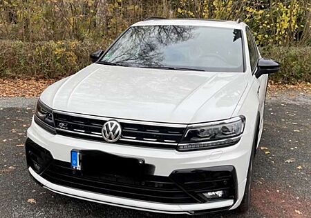 VW Tiguan Volkswagen Highline BMT/Start-Stopp 4Motion, R-Line, Panorama