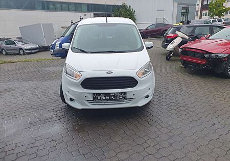 Ford Transit Courier Trend