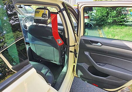 VW Passat Variant Volkswagen Taxi Passat Trendline BMT/Start-Stopp