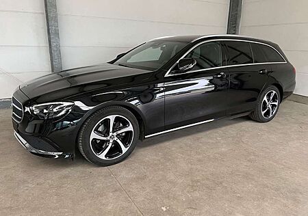 Mercedes-Benz E 200 dT Avantgarde + AHK + sehr gute Ausstattung