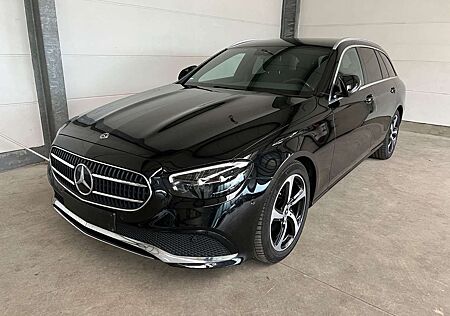 Mercedes-Benz E 200 dT Avantgarde + AHK + sehr gute Ausstattung