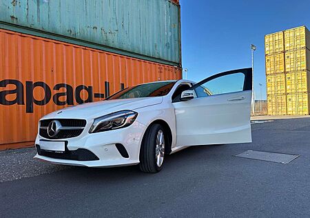 Mercedes-Benz A 200 A-Klasse Diesel d 7G-DCT Urban