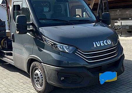 IVECO Daily 35 S 18HA8 V