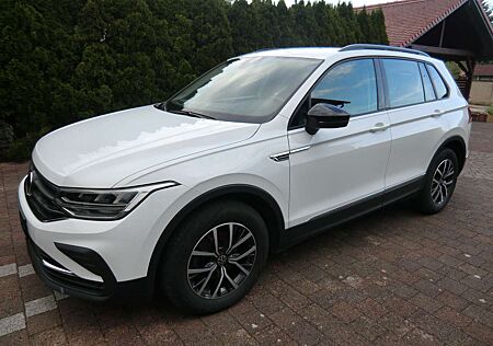VW Tiguan Volkswagen Life, 1.Hand, unfallfrei, s.g.Zustand,