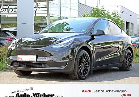 Tesla Model Y Long Range Dual AWD STANDHZ WÄRMEPUMPE