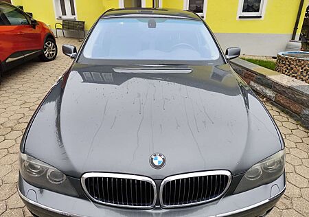BMW 750Li 750 Langversion mit Autogasanlage