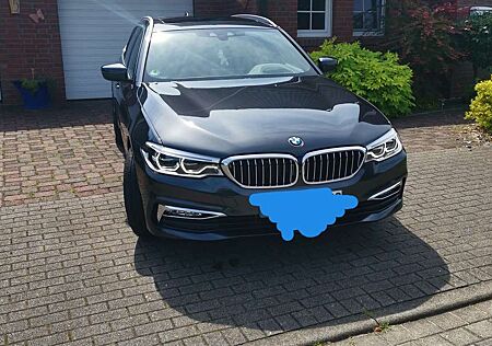 BMW 530i 530 Touring Aut. Luxury Line