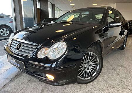 Mercedes-Benz C 200 Kompressor Pano. Klimaauto. Tempomat