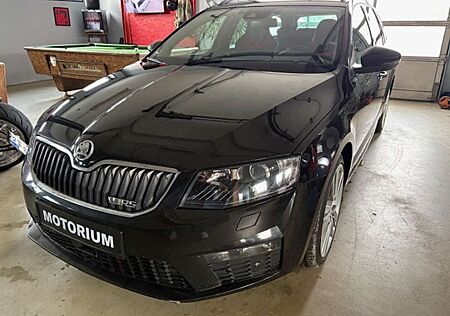 Skoda Octavia RS~Pano~ACC~Navi~AHK~Standhzg
