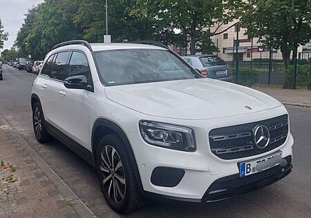 Mercedes-Benz GLB 200 7G-DCT Progressive Advanced
