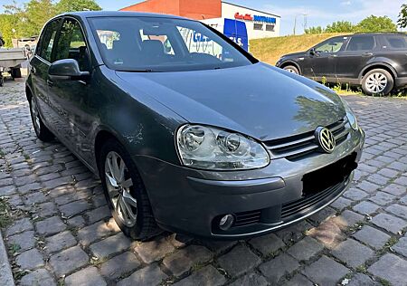 VW Golf Volkswagen 1.6 Trendline