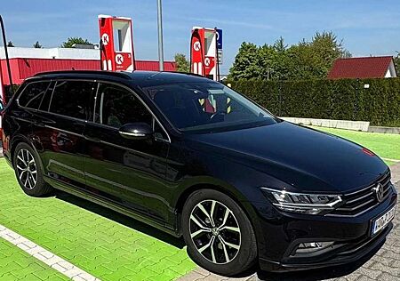 VW Passat Variant Volkswagen 2.0 TDI SCR DSG Business