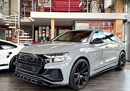 Audi Q8 50 s line competition plus Voll SQ8 Optik 23"