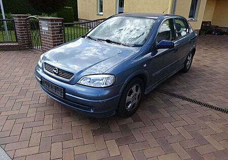 Opel Astra 1.6 Edition 100 + TüV 09/2026 + Klima+ Leder +