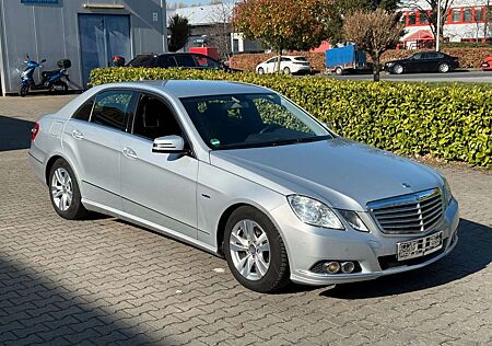 Mercedes-Benz E 350 Lim. CGI BlueEfficiency 2-Zonen-Klima*PDC*