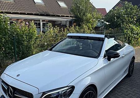 Mercedes-Benz C 200 Cabrio 4Matic 9G-TRONIC AMG Line