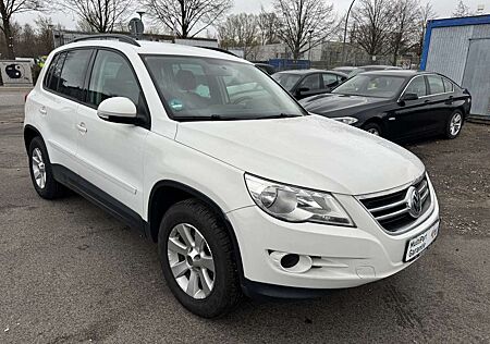 VW Tiguan Volkswagen 2.0 TDI DPF 4Motion Sport