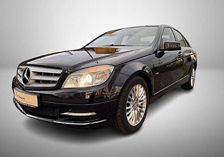 Mercedes-Benz C 180 CGI BlueEfficiency Automatik*Xenon*T-Leder*