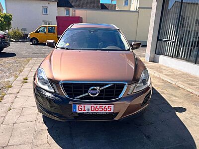 Volvo XC60 Summum AWD*Leder*Pano*Memory*
