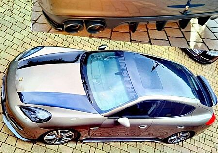 Porsche Panamera GTS PDK Sport chrono