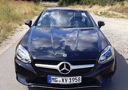 Mercedes-Benz SLC 180