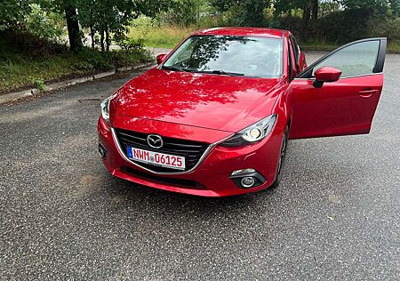 Mazda 3 SKYACTIV-G 120 Sports-Line