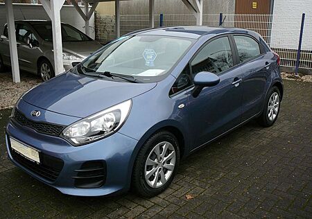 Kia Rio Sensation,1.Hand,Klimaanlage,Ganzjahresreifen,usw!