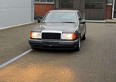 Mercedes-Benz CE 230