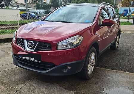 Nissan Qashqai 2.0 +2