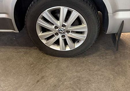 VW T5 Caravelle Volkswagen Lang DSG Comfortline