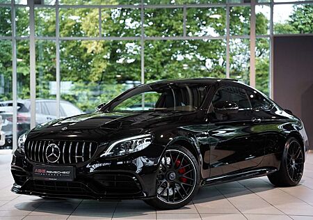 Mercedes-Benz C 63 AMG S Coupé *Schalensitze *S-Abgas *Pano *