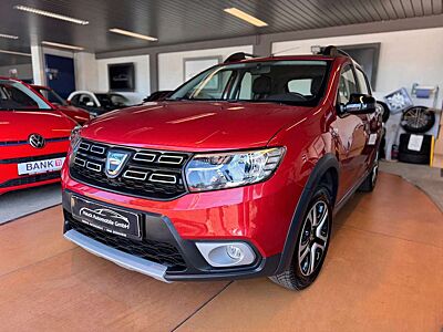 Dacia Sandero II Stepway Celebration 1. Hand