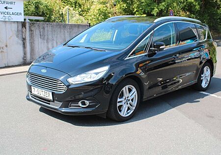Ford S-Max S-MAX Titanium Navi Kamera 7 Sitzer